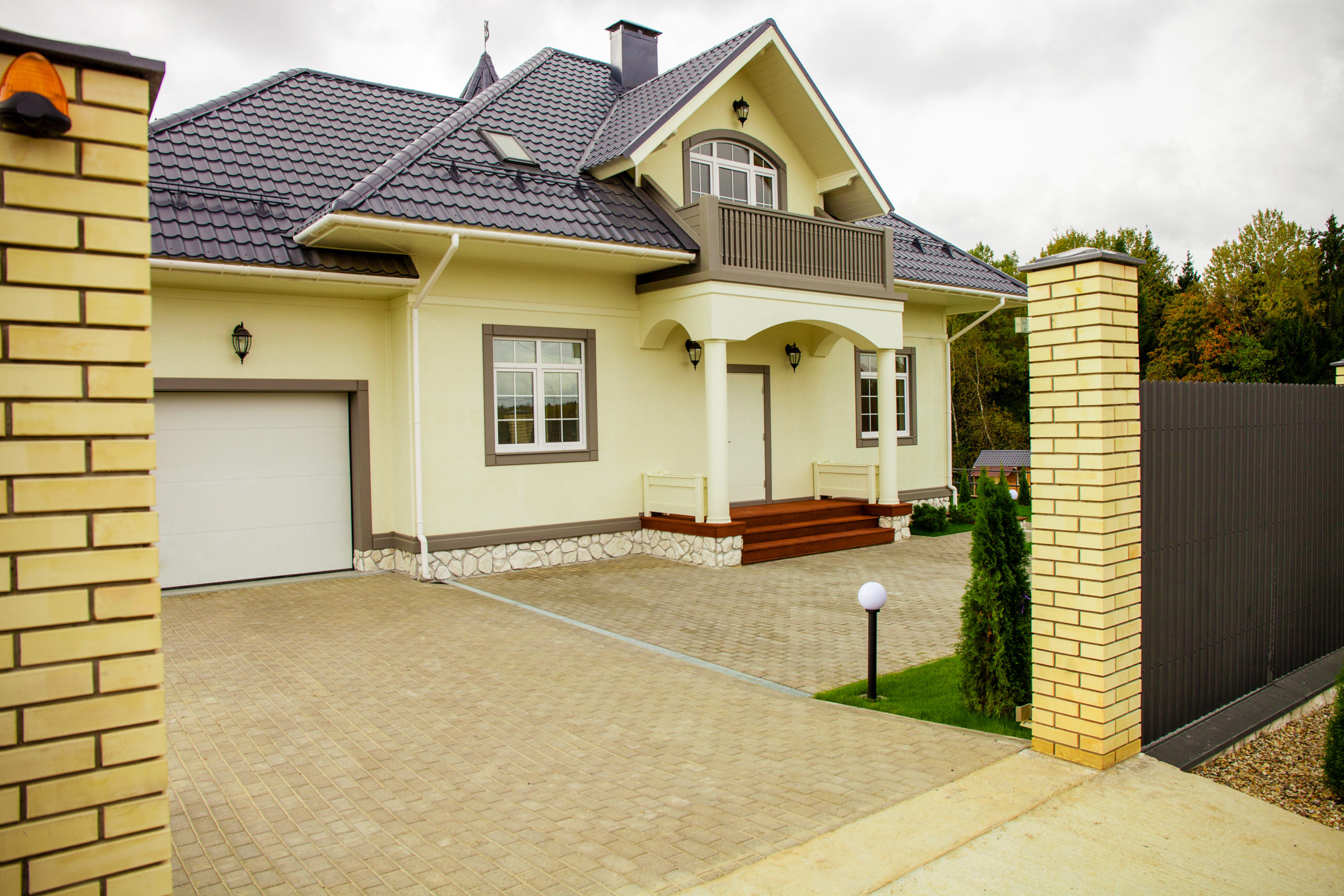 Luxury Suburban House